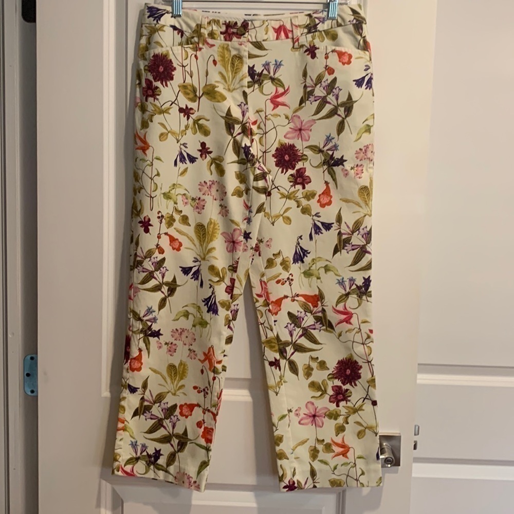 Lands End floral pants size 8 NWOT mid rise straight leg